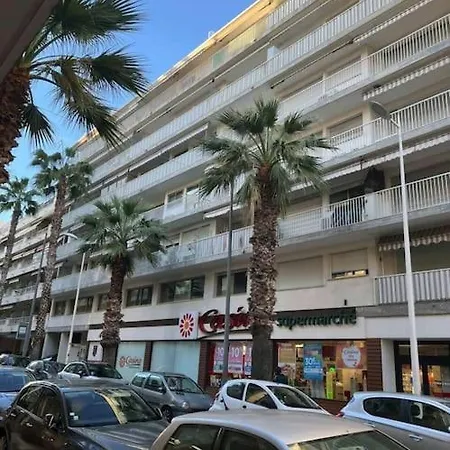 2 Pieces A Juan Apartman